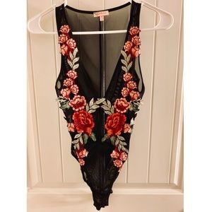 WOMENS BLACK FLORAL SHEAR BODYSUIT